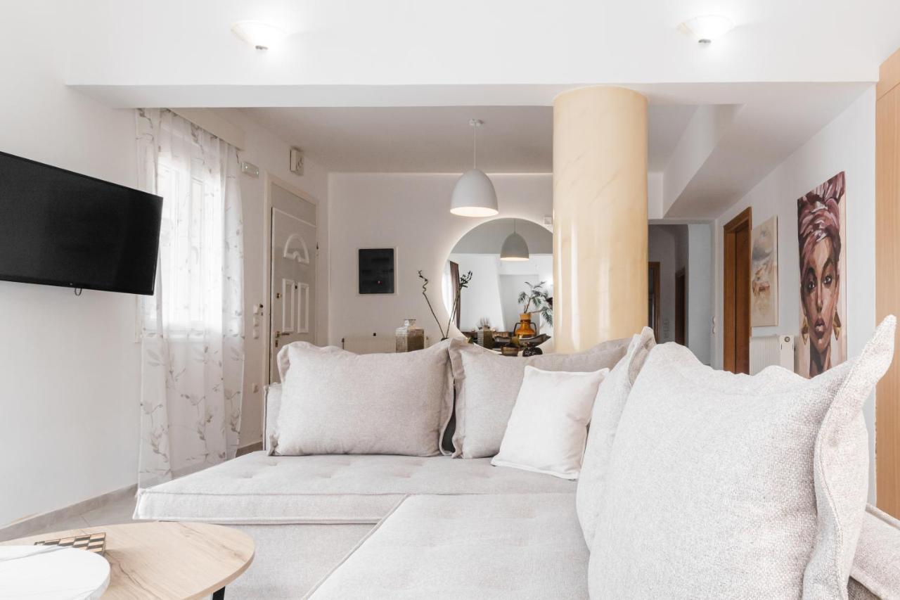 Villa Ventus, 40Sqm Private Pool & Hot Tub! Roussospition Luaran gambar