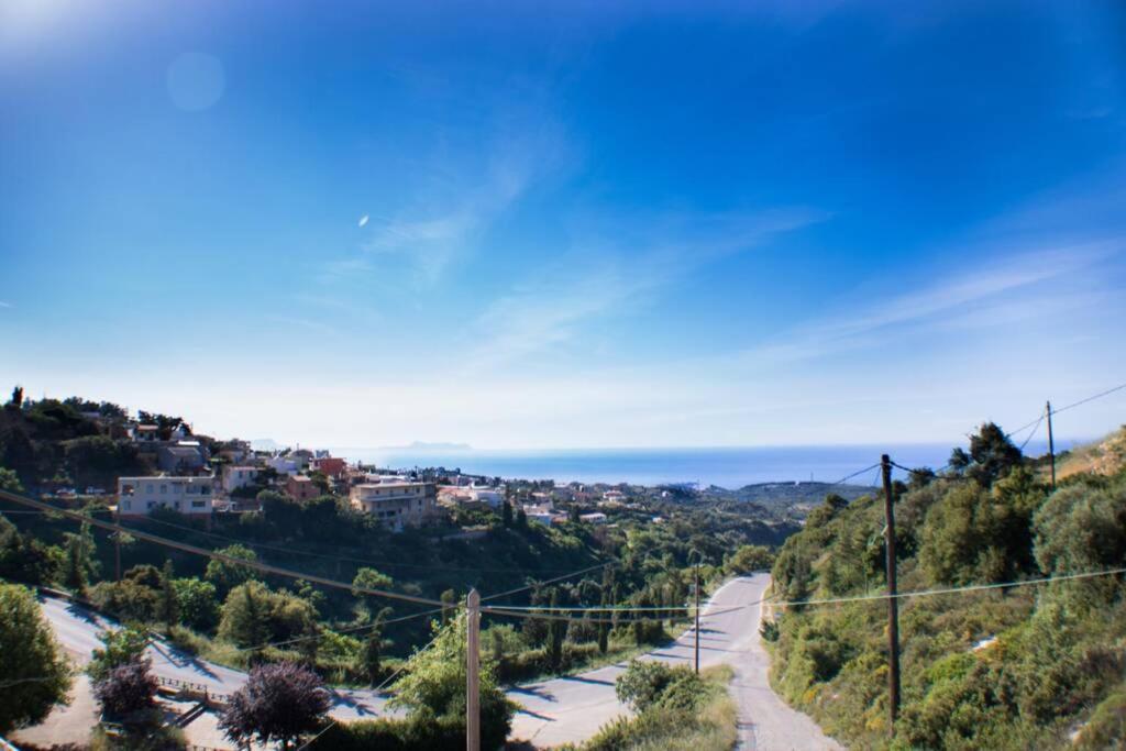 Villa Ventus, 40Sqm Private Pool & Hot Tub! Roussospition Luaran gambar