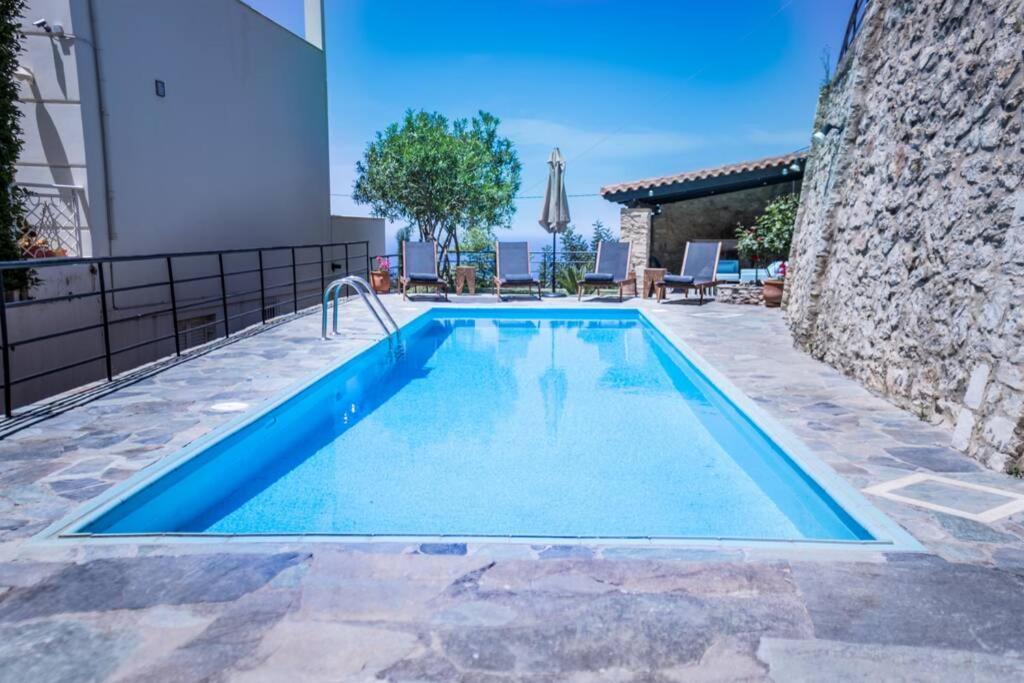 Villa Ventus, 40Sqm Private Pool & Hot Tub! Roussospition Luaran gambar