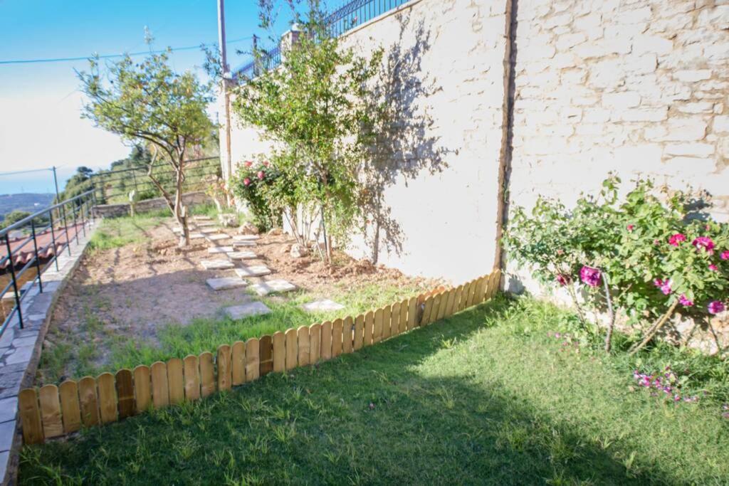 Villa Ventus, 40Sqm Private Pool & Hot Tub! Roussospition Luaran gambar