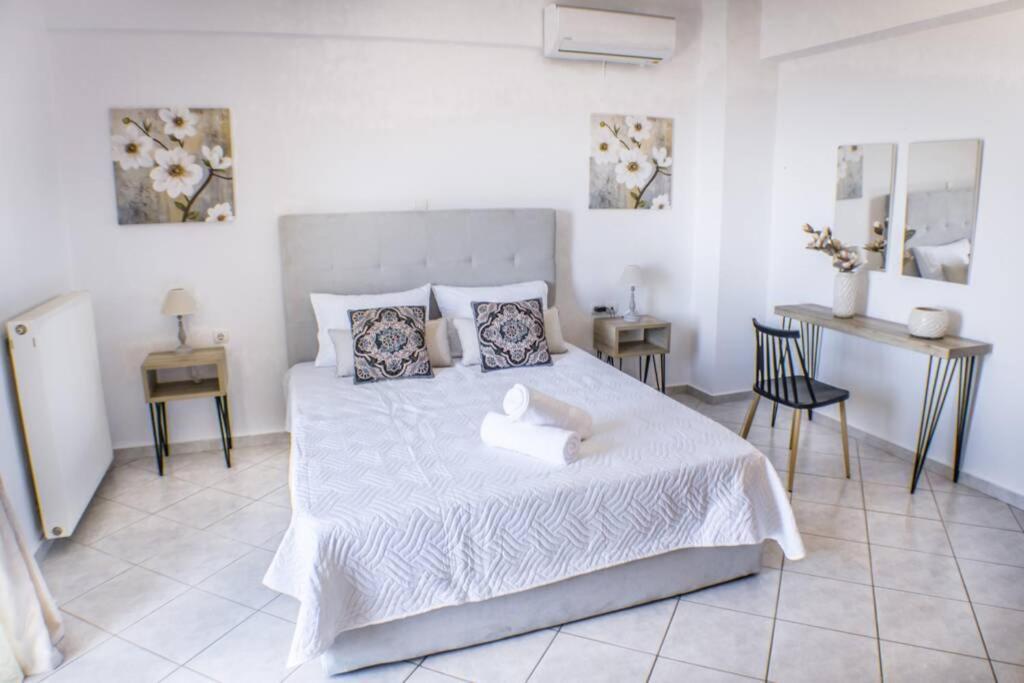 Villa Ventus, 40Sqm Private Pool & Hot Tub! Roussospition Luaran gambar