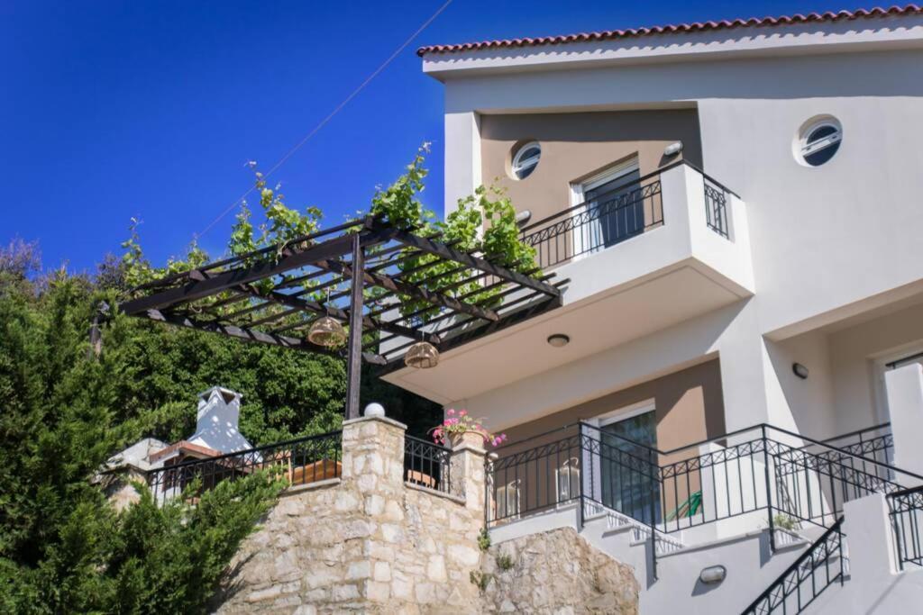Villa Ventus, 40Sqm Private Pool & Hot Tub! Roussospition Luaran gambar